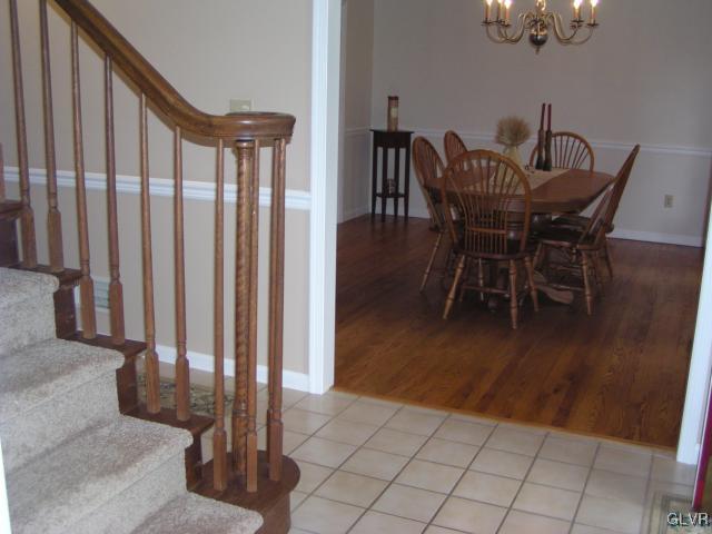 3545 Oakland Road Bethlehem, PA 18020 - Photo 15 of 49 View of Foyer