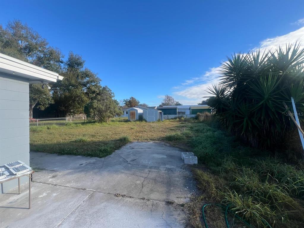 132 Miller Drive Winter Haven, FL 33884 - Photo 5 of 15 a view of a garden