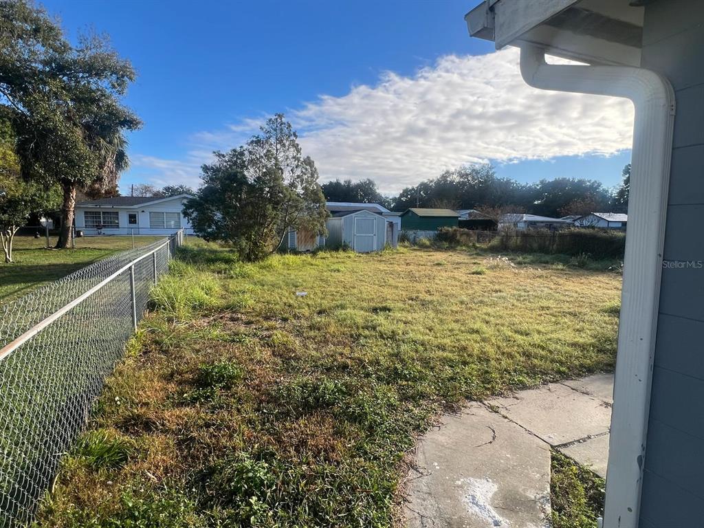 132 Miller Drive Winter Haven, FL 33884 - Photo 6 of 15 a view of a yard
