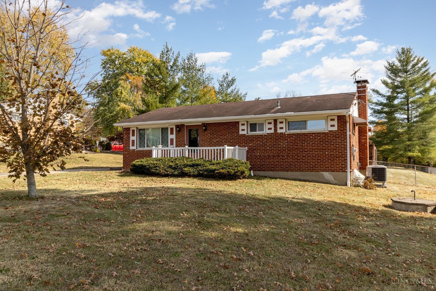 6048 Snyder Road Cincinnati, OH 45247 - Photo 15 of 25