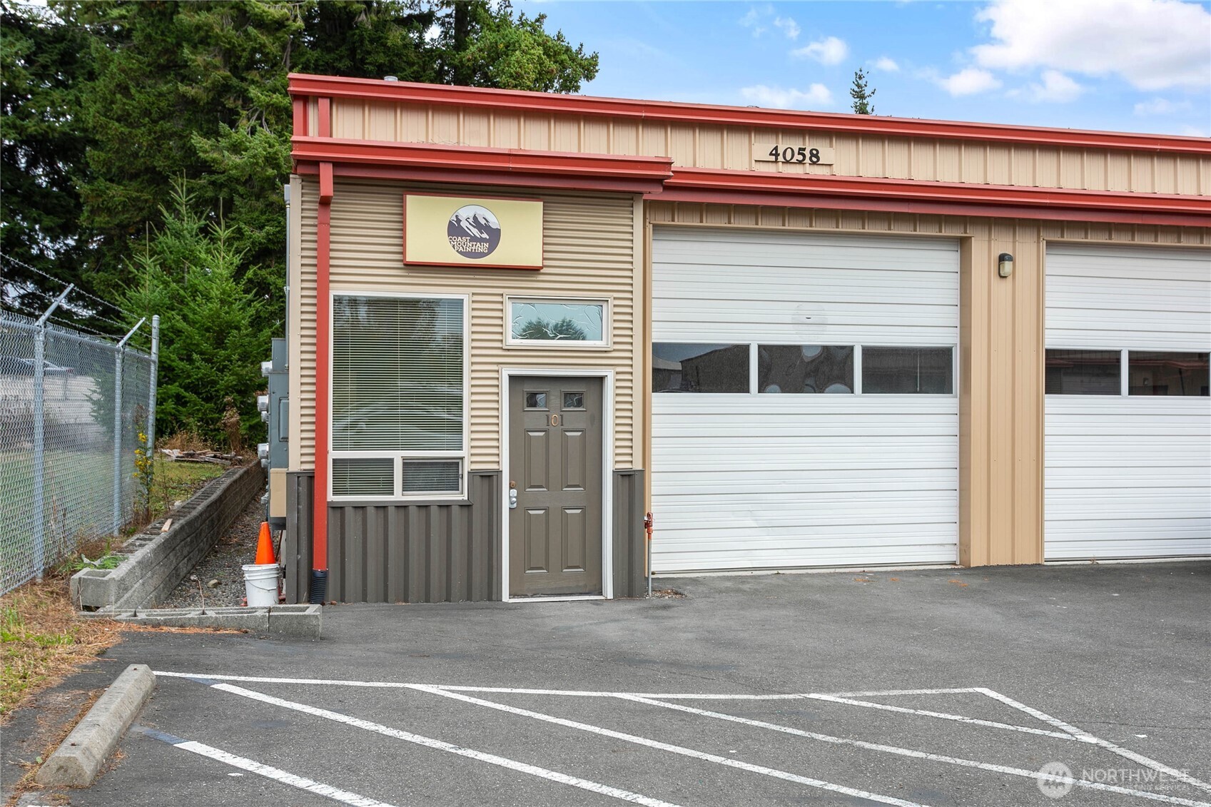 4058 Hammer Drive, Unit B101 Bellingham, WA 98226 - Photo 2 of 19