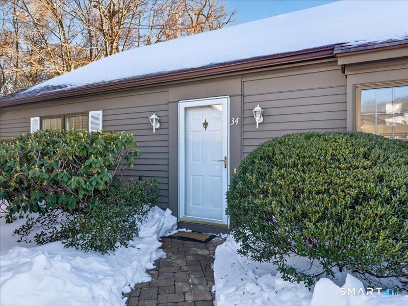 34 Wilshire Road, Unit 34 Madison, CT 06443 - Photo 3 of 40