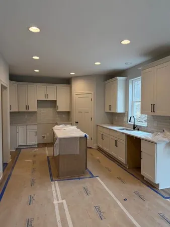 $769,990 | 1344 Mohican Trail, Waukesha, WI 53189