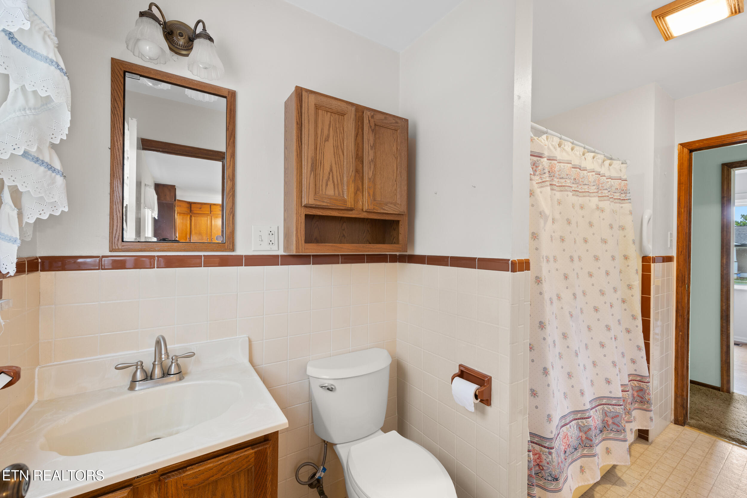 5301 Fontaine Road Knoxville, TN 37920 - Photo 20 of 57 34_5301 fontaine road-23