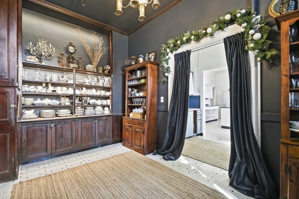 824 Tucker Road Dartmouth, MA 02747 - Photo 15 of 42