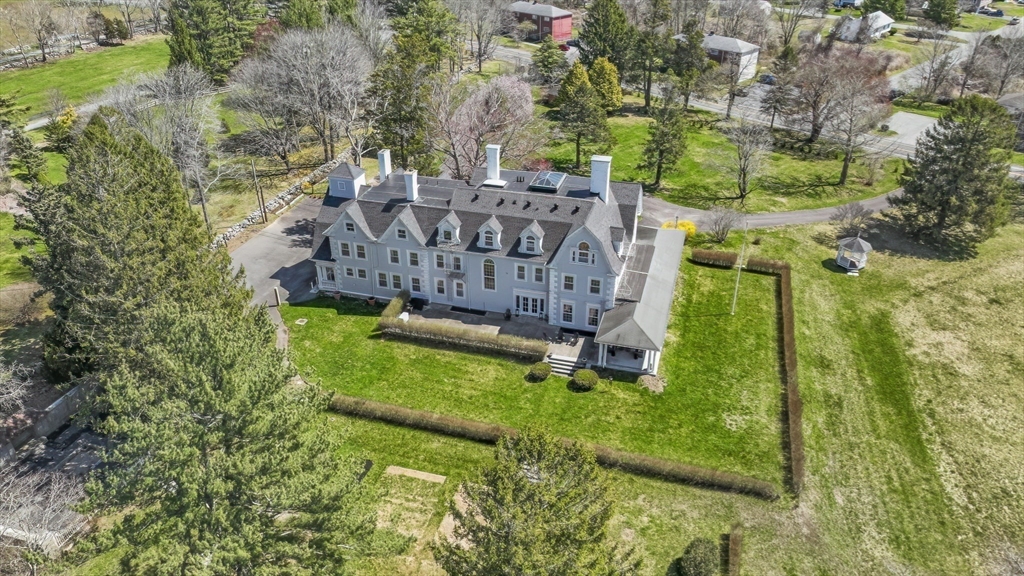 824 Tucker Road Dartmouth, MA 02747 - Photo 5 of 42