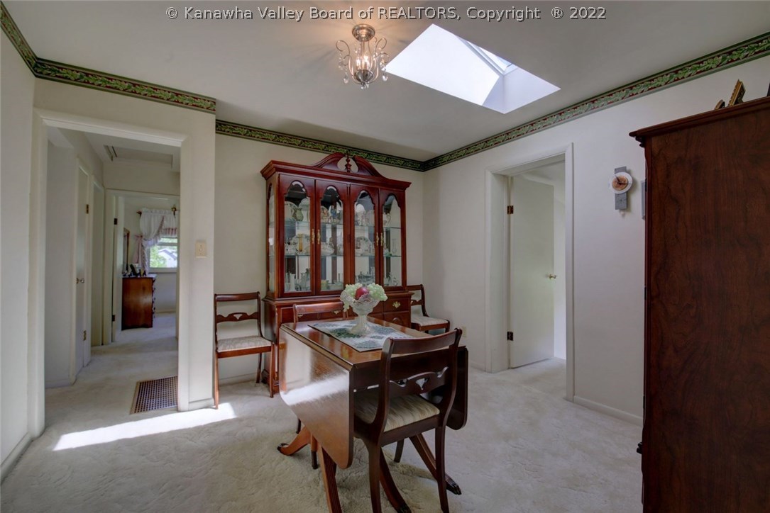 4156 Lower Falls Road St. Albans, WV 25177 - Photo 7 of 28 Gallery Image 7