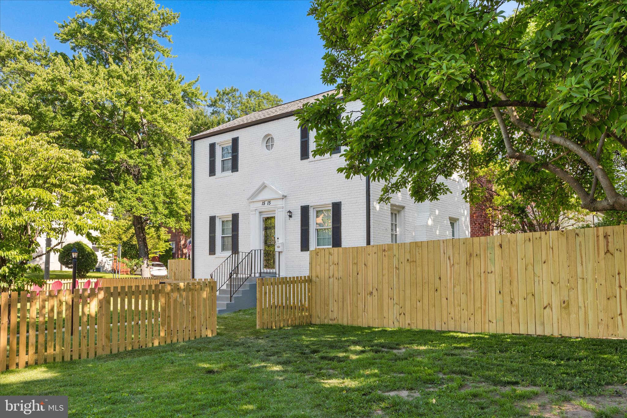 1515 Dennis Avenue Silver Spring, MD 20902 - Photo 60 of 65 Exterior Front
