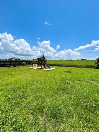 $2,650 | 482 Oak Haven Court, Slidell, LA 70461