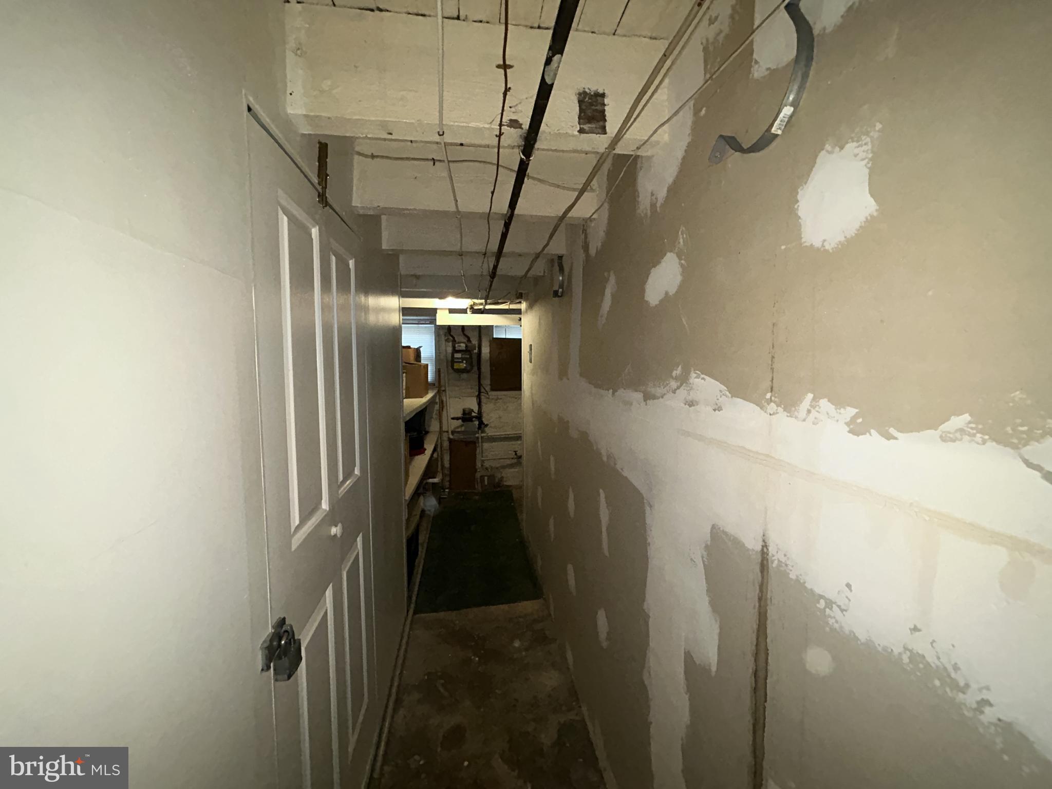 307 South Mount Street Baltimore, MD 21223 - Photo 9 of 17 a view of storage and utility