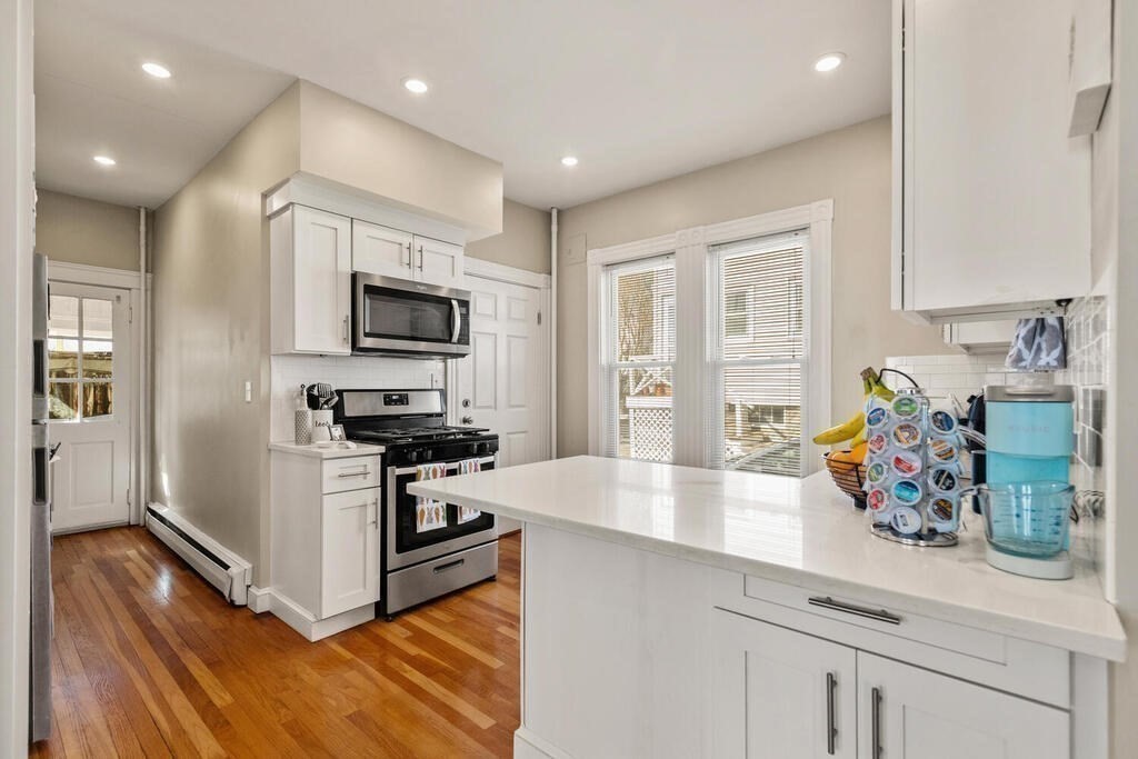 155 Spruce Street, Unit 1 Watertown, MA 02472 - Photo 2 of 14