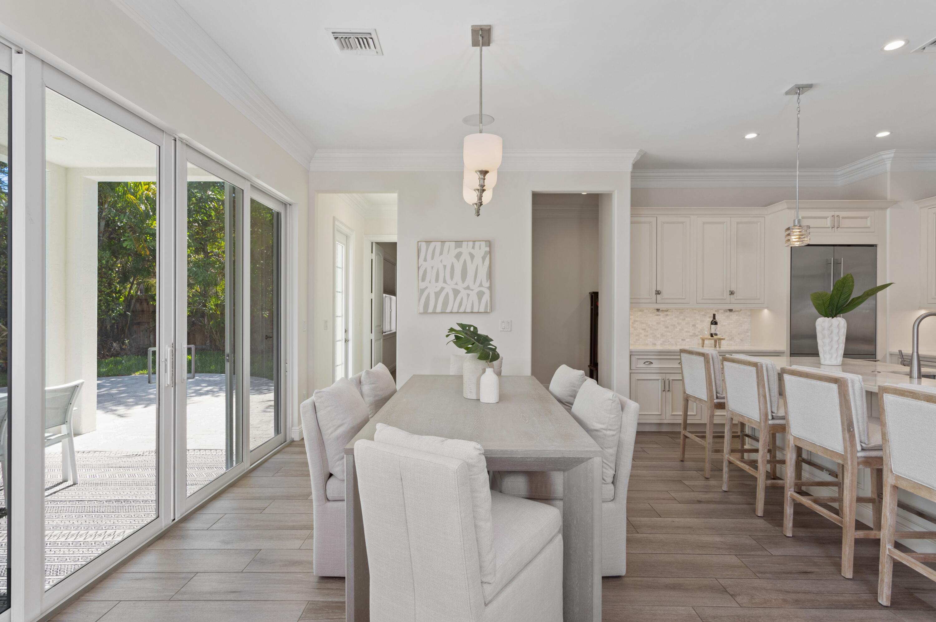 375 Northeast 7th Street Boca Raton, FL 33432 - Photo 9 of 22 375 NE 7th Street