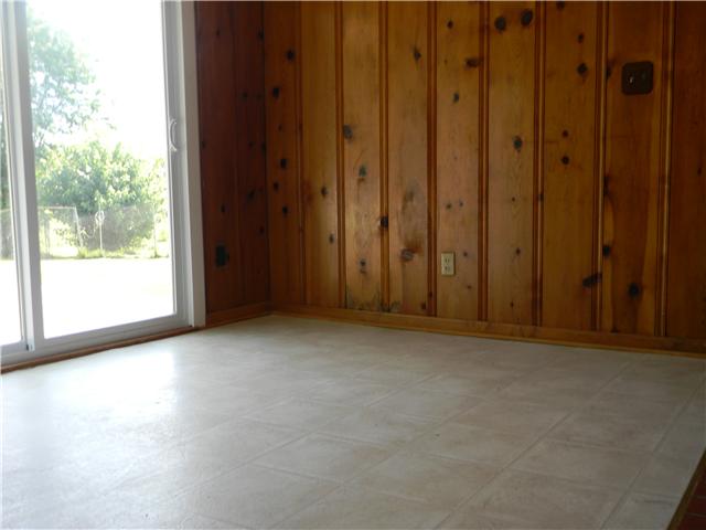5049 Pickering Road Clarksville, TN 37043 - Photo 6 of 19 Dining area out to deck.