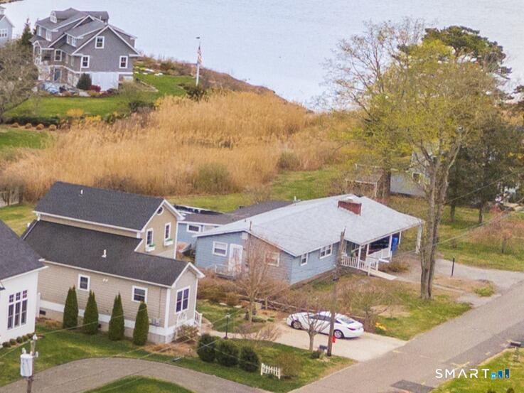 18 Old South Cove Road Old Saybrook, CT 06475 - Photo 4 of 9 an aerial view of a house