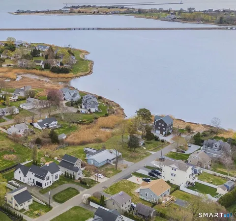 $975,000 | 18 Old South Cove Road, Old Saybrook, CT 06475