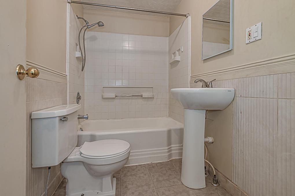 1513 Graham Road Reynoldsburg, OH 43068 - Photo 12 of 15