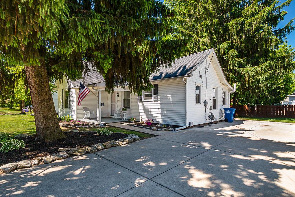1513 Graham Road Reynoldsburg, OH 43068 - Photo 2 of 15