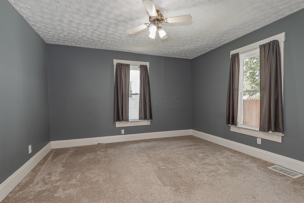 1513 Graham Road Reynoldsburg, OH 43068 - Photo 10 of 15