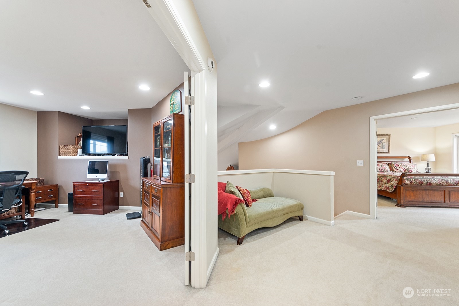 3930 208th Place Southeast Bothell, WA 98021 - Photo 26 of 36 a living room with furniture and a couch