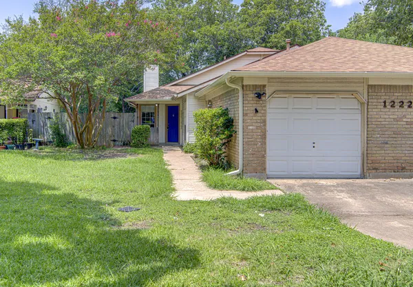 $1,595 | 12220 Tyson Cove, Unit A, Austin, TX 78758