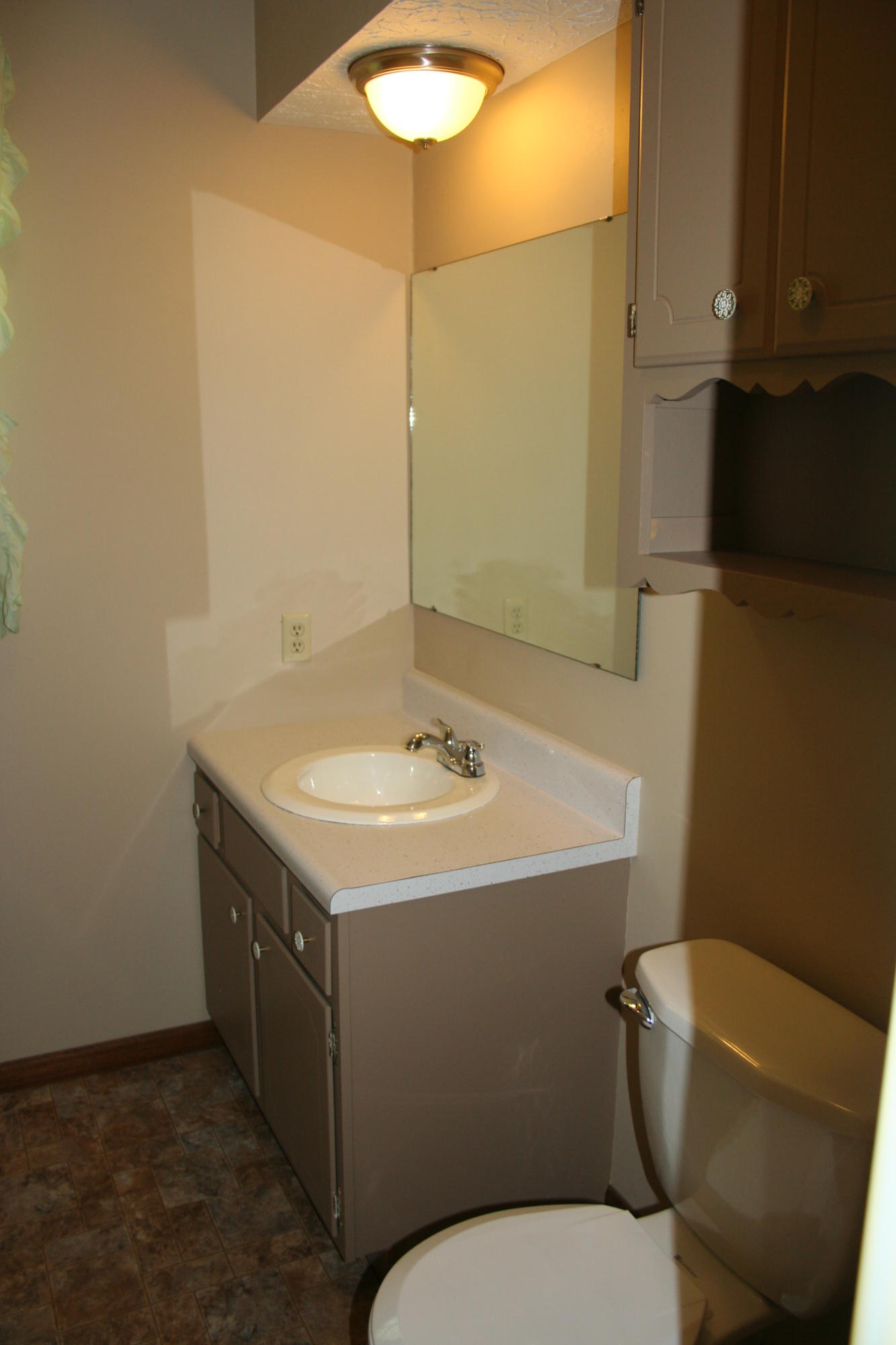 200 Cedar Road Clinton, TN 37716 - Photo 23 of 34 Master Bath