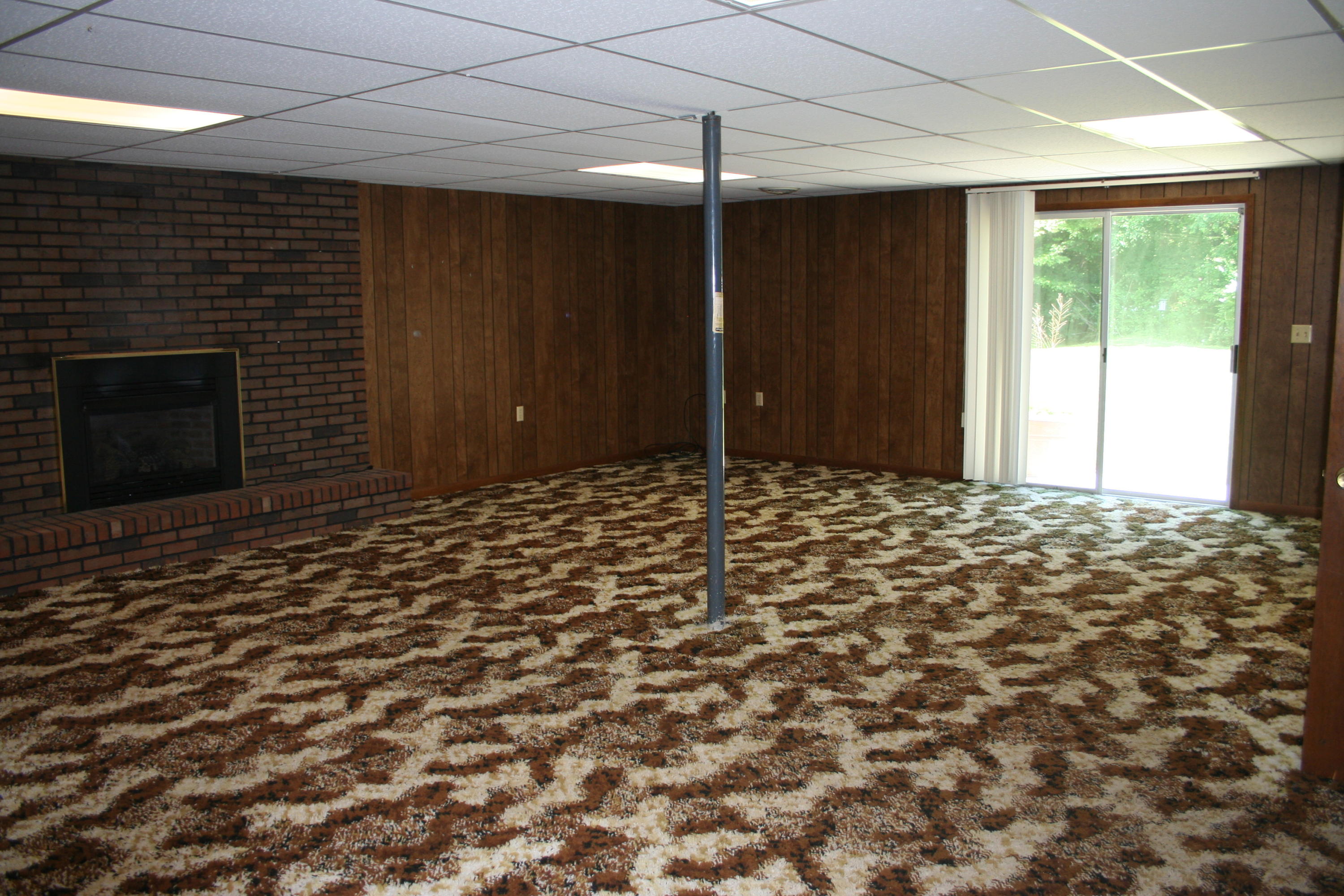 200 Cedar Road Clinton, TN 37716 - Photo 26 of 34 Walk Out Basement