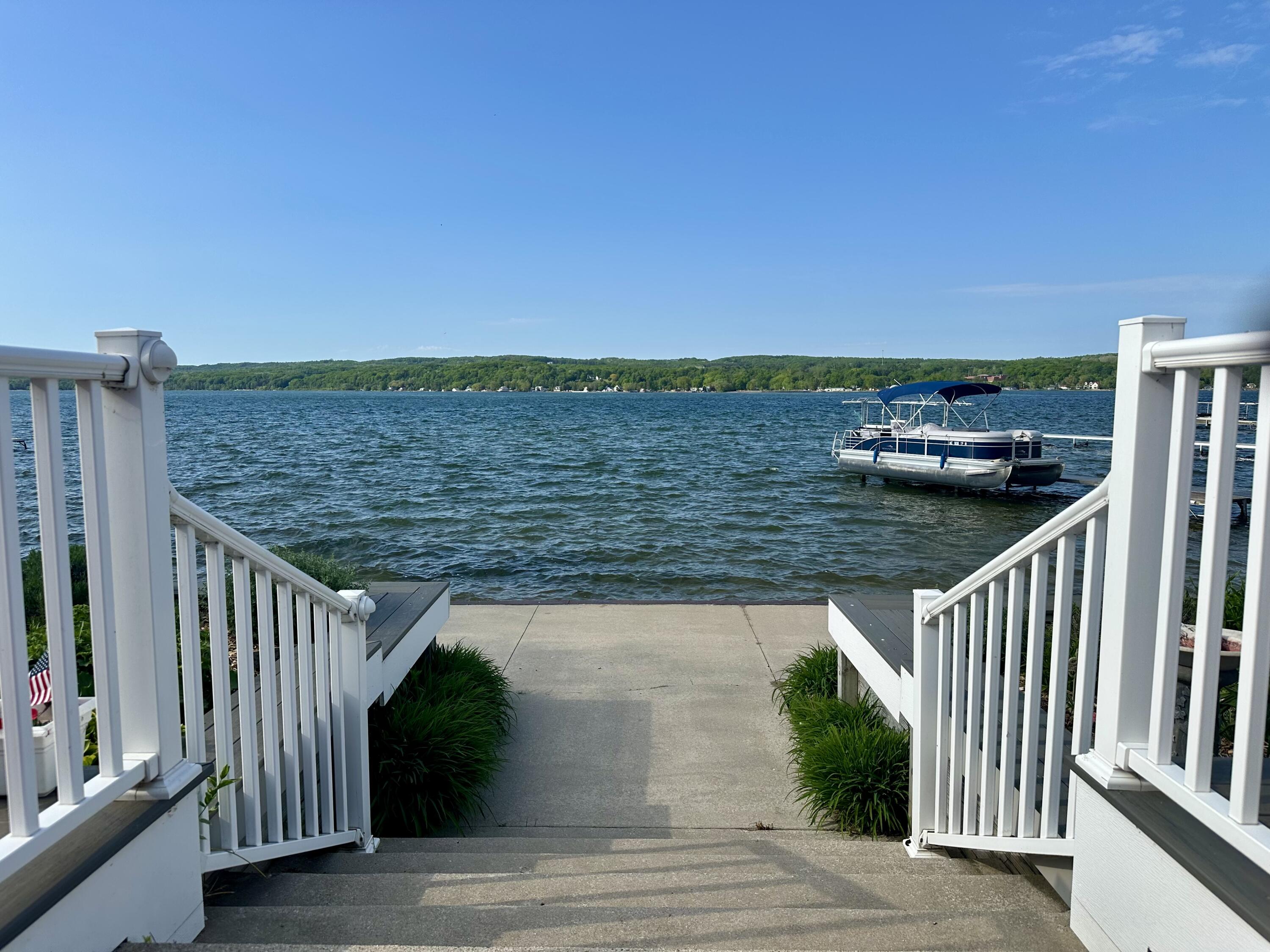 4554 Crescent Beach Road Onekama, MI 49675 - Photo 2 of 38 IMG_8240