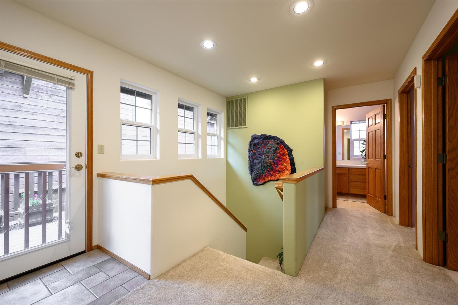 1609 Peachey Road Ashland, OR 97520 - Photo 15 of 34 Additional Photo