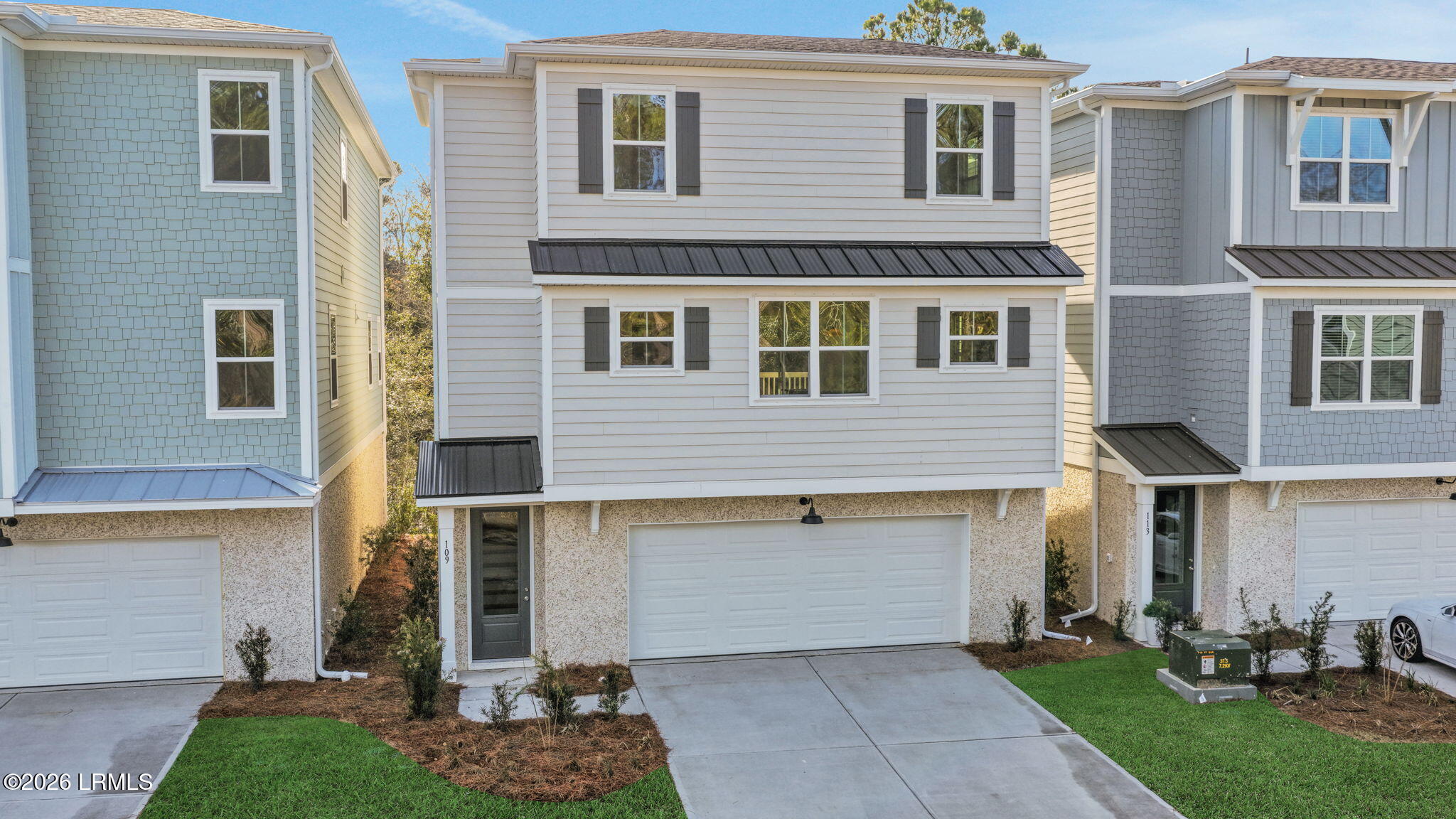 117 Heartleaf Road Hilton Head Island, SC 29926 - Photo 4 of 38 BLF_BaileysCove_Jessamine_109HeartleafRo