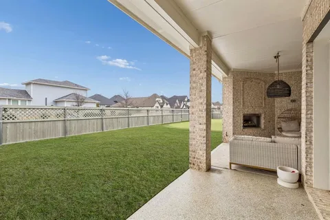 $749,999 | 601 North Pecan Parkway, Northlake, TX 76247