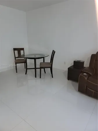 $4,000 | 6300 Southwest 21st Street, Unit 1, Miami, FL 33155