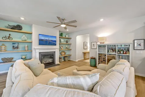 $425,000 | 1390 Locals Street, Ridgeville, SC 29472