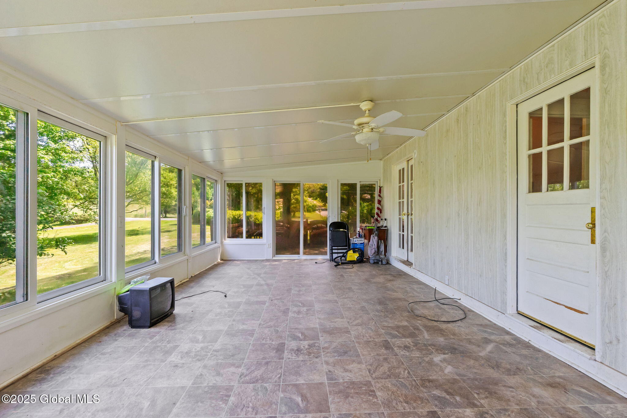 333 Shaver Road Sand Lake, NY 12196 - Photo 23 of 31 25-web-or-mls-333-shaver-rd
