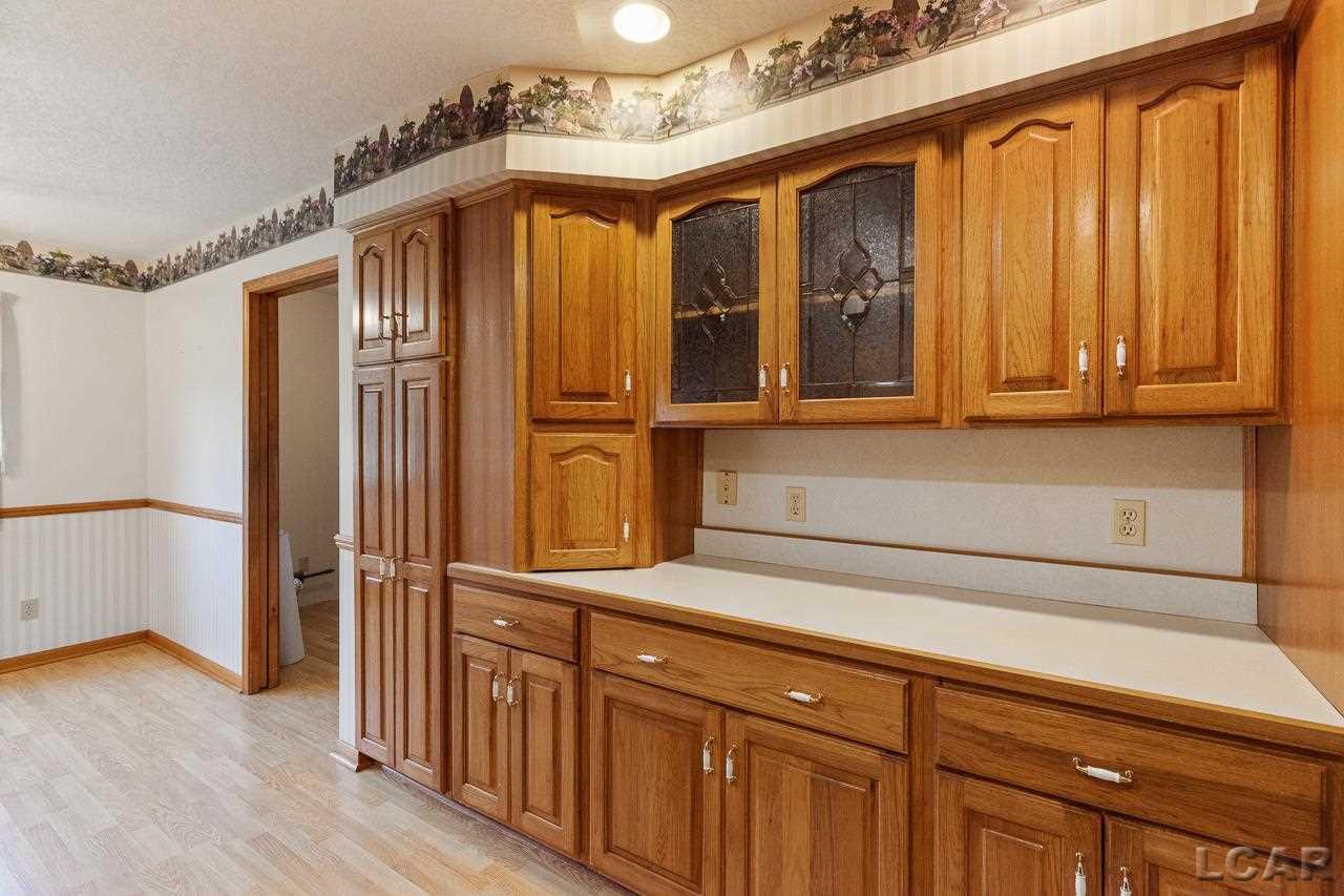 4885 Hunt Road Adrian, MI 49221 - Photo 9 of 44 50081199-8.JPG