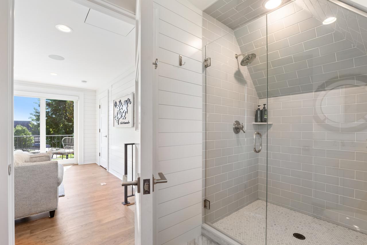 372 Ferndale Road South Wayzata, MN 55391 - Photo 71 of 81 Gallery Image 71