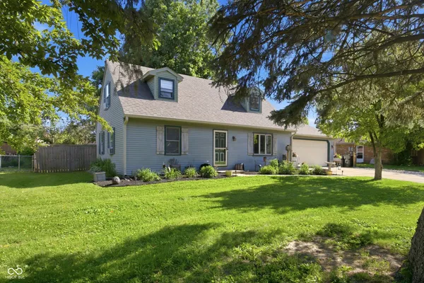 $235,000 | 1517 East 43rd Street, Anderson, IN 46013