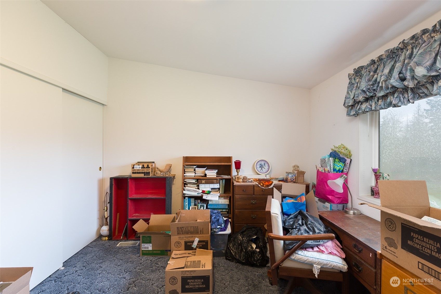 302 East Arnette Road Port Angeles, WA 98362 - Photo 17 of 24 Gallery Image 17