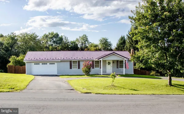 $280,000 | 369 West Ridge Loop Road, Romney, WV 26757
