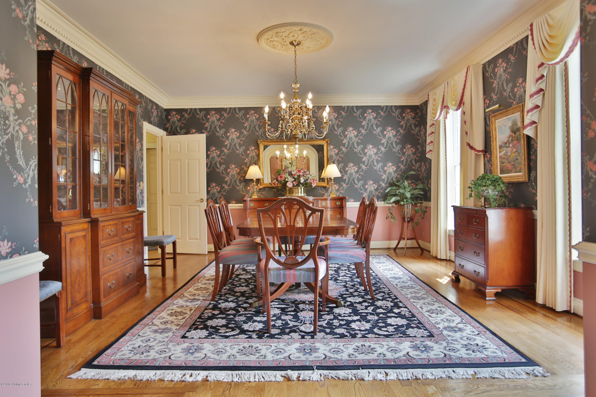 445 Lightfoot Road Louisville, KY 40207 - Photo 4 of 37 Formal dining room