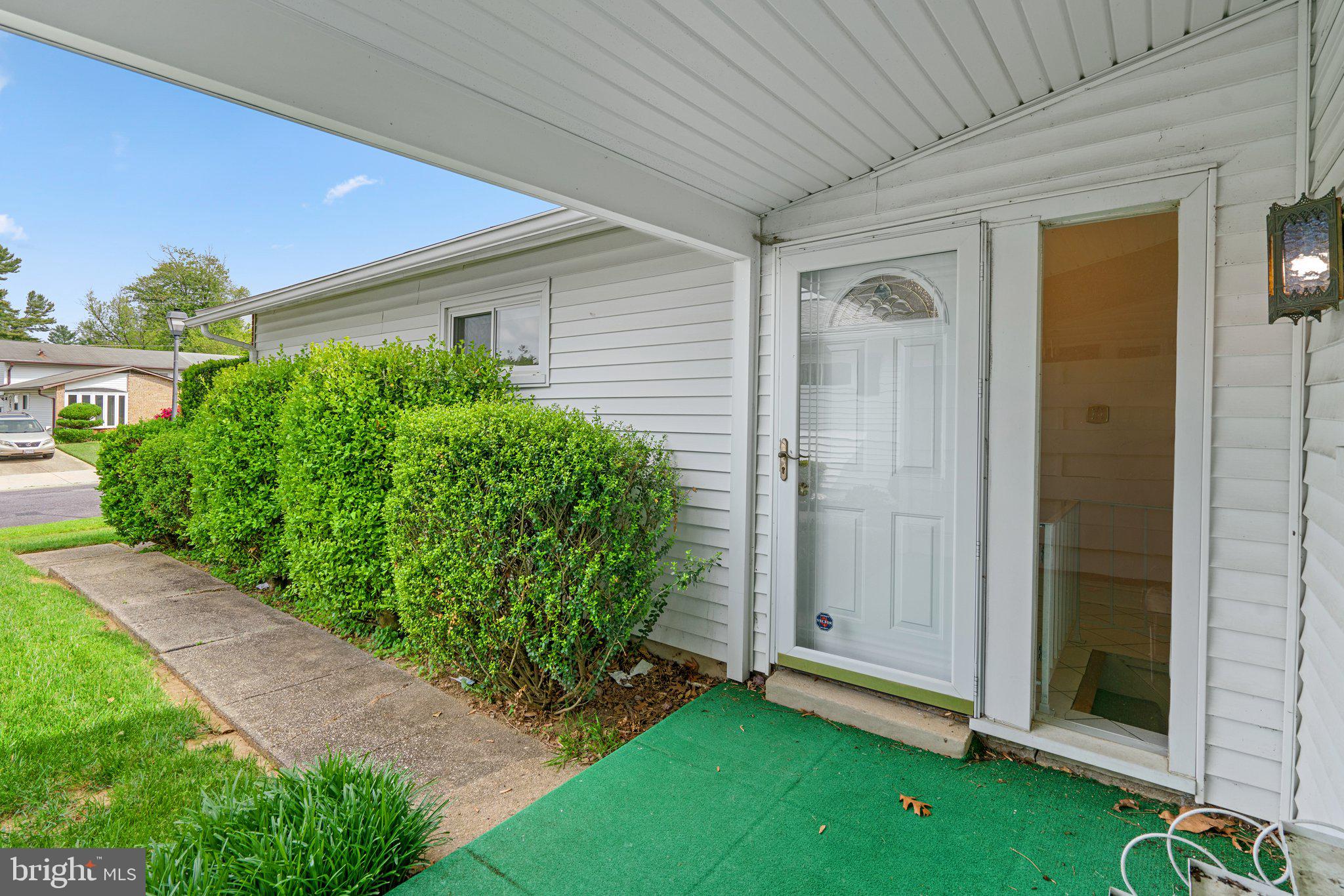 3919 Setonhurst Road Pikesville, MD 21208 - Photo 5 of 29 Back door