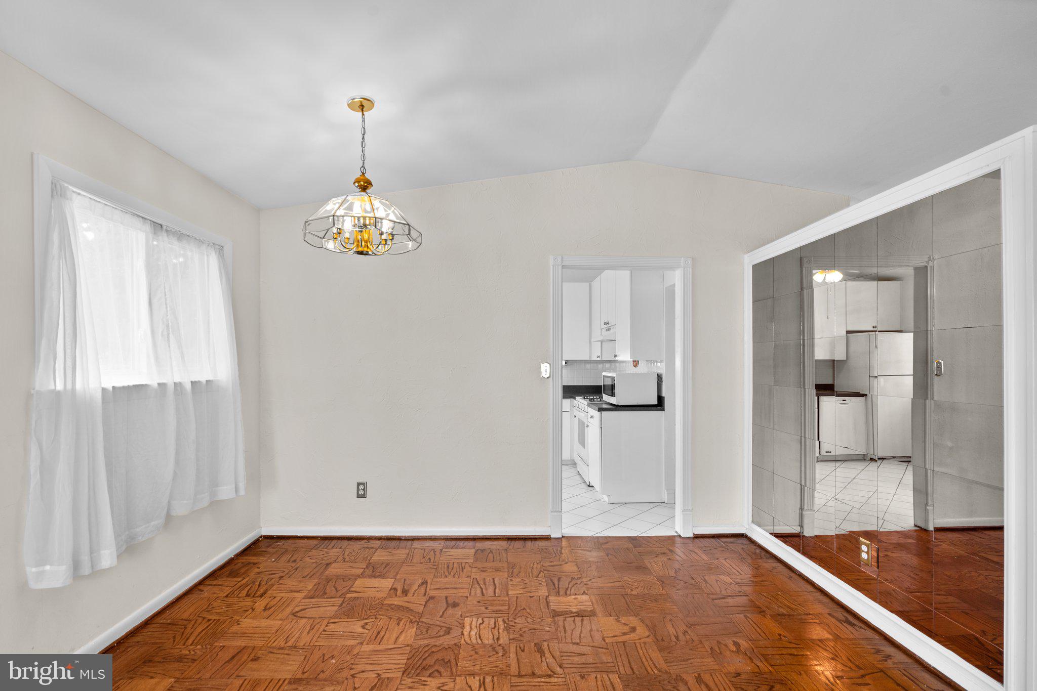 3919 Setonhurst Road Pikesville, MD 21208 - Photo 9 of 29 Dining room #3