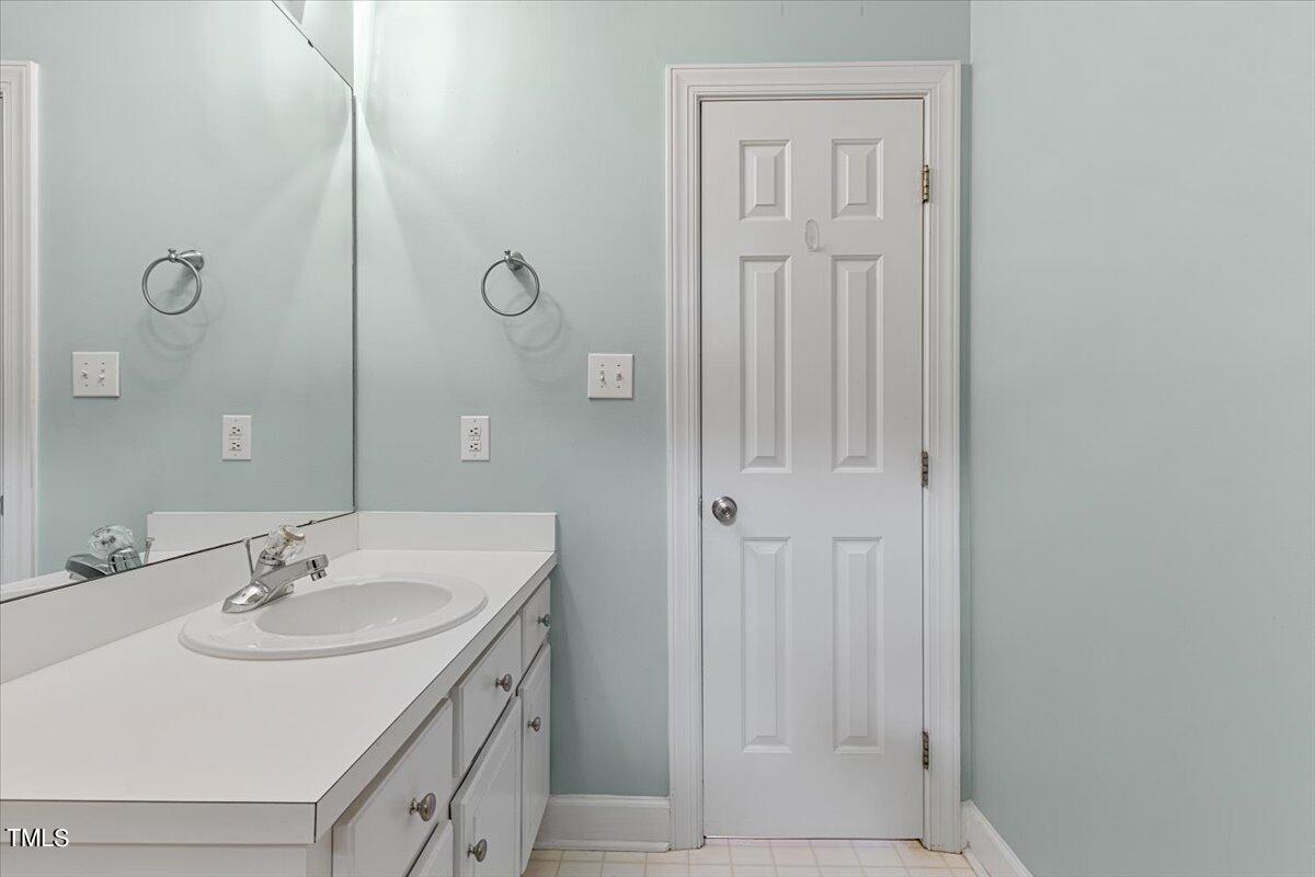 2408 Dahlgreen Road Raleigh, NC 27615 - Photo 34 of 61 Bath 2