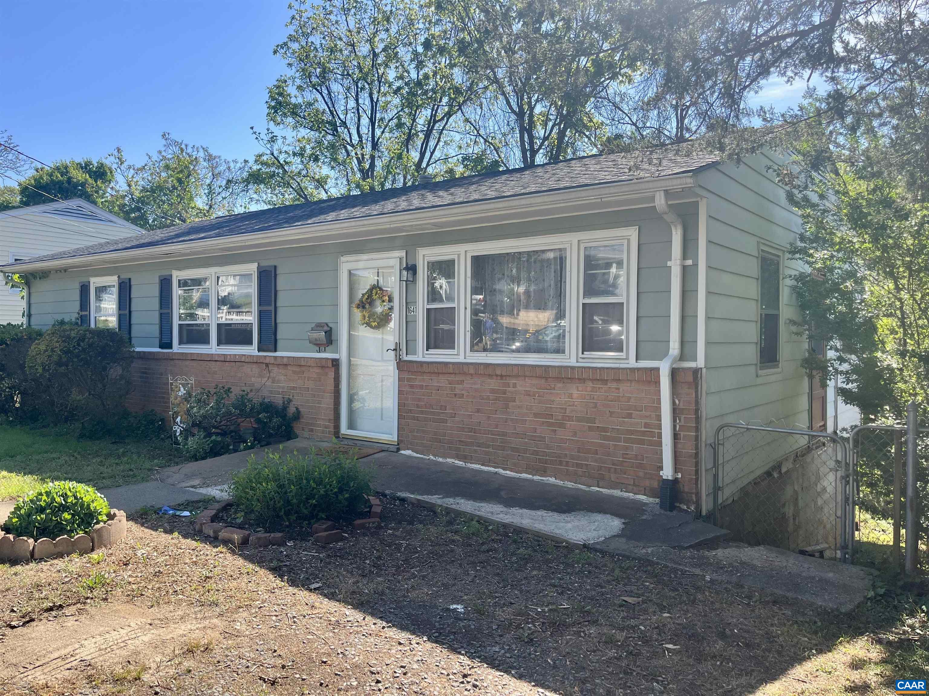 1641 Meridian Street Charlottesville, VA 22902 - Photo 3 of 29