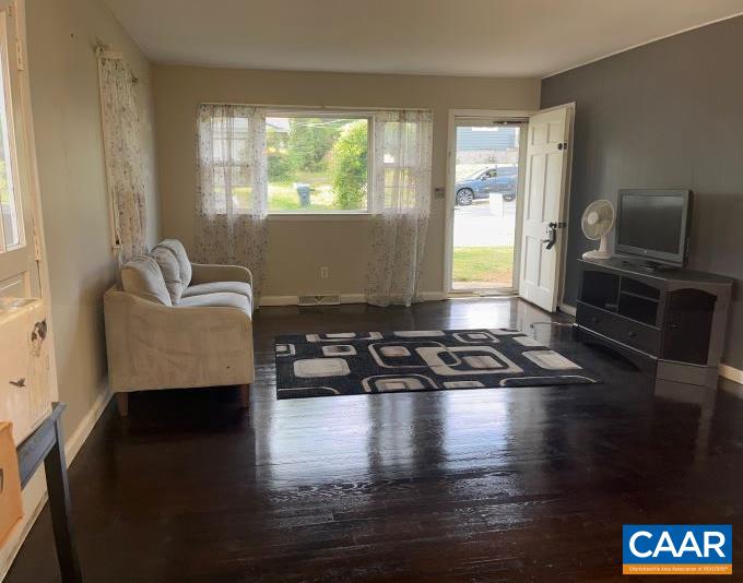 1641 Meridian Street Charlottesville, VA 22902 - Photo 3 of 25