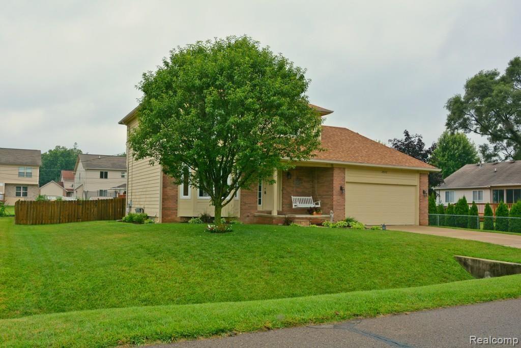 2842 Gerald Avenue Rochester, MI 48307 - Photo 39 of 40 2842 Gerald
