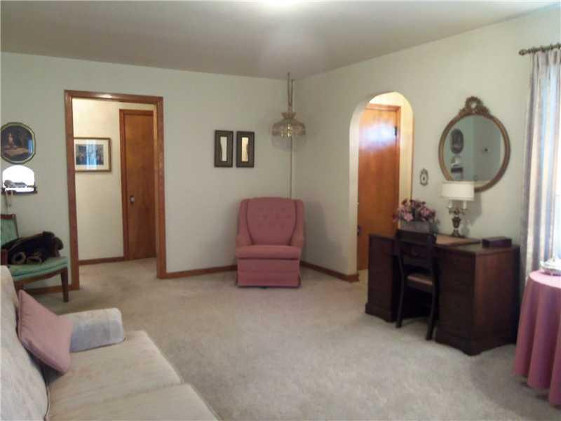 1805 Van Buskirk Road Anderson, IN 46011 - Photo 2 of 14 Gallery Image 2