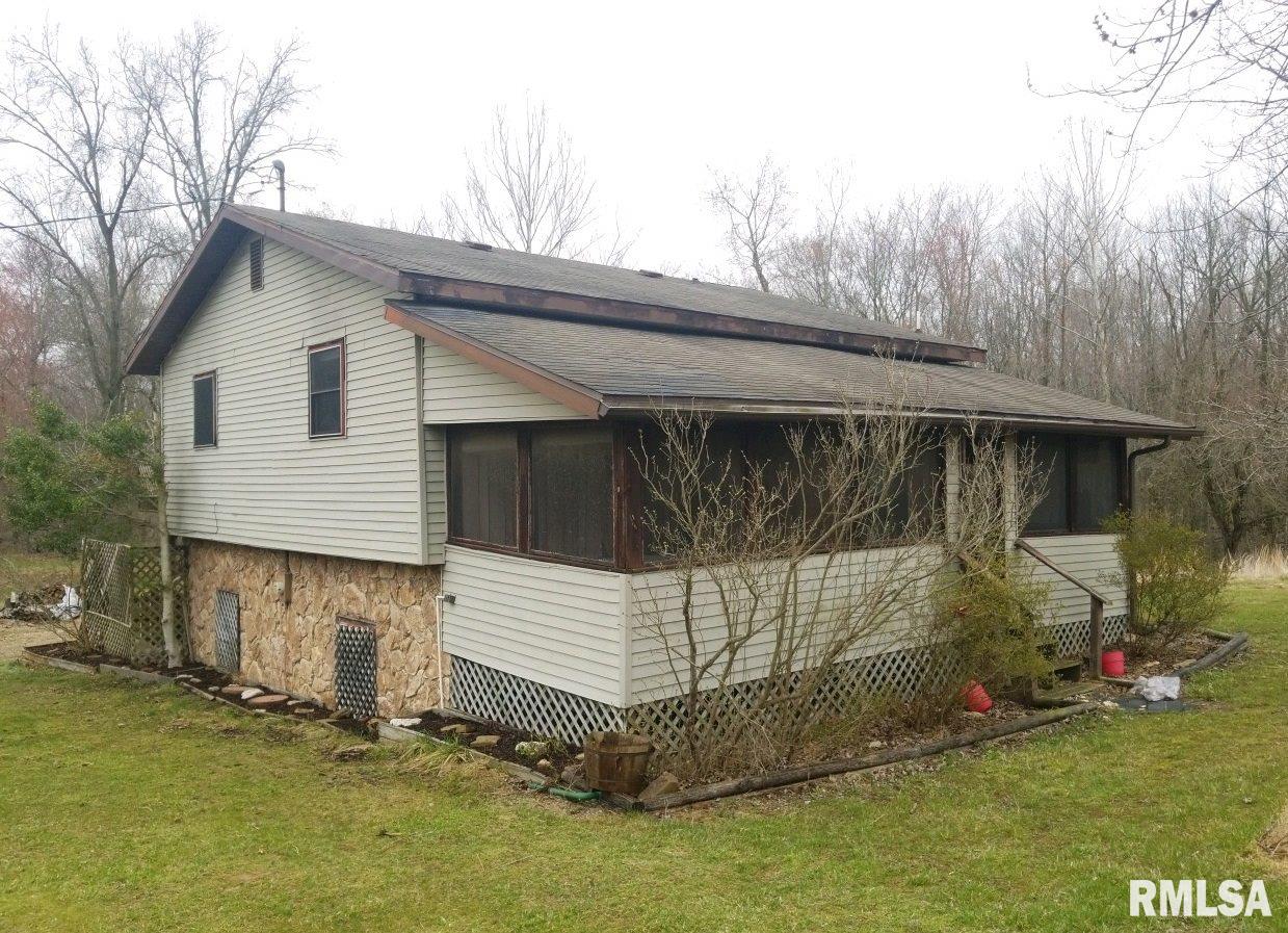 9112 Stotlar Road Herrin, IL 62948 - Photo 6 of 16