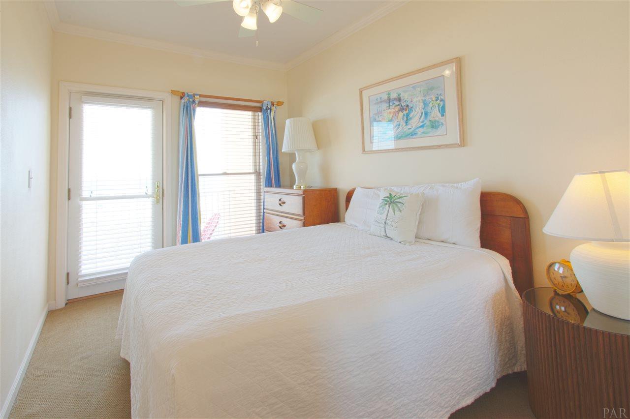 7961 Gulf Boulevard, Unit 2 Navarre Beach, FL 32566 - Photo 18 of 38