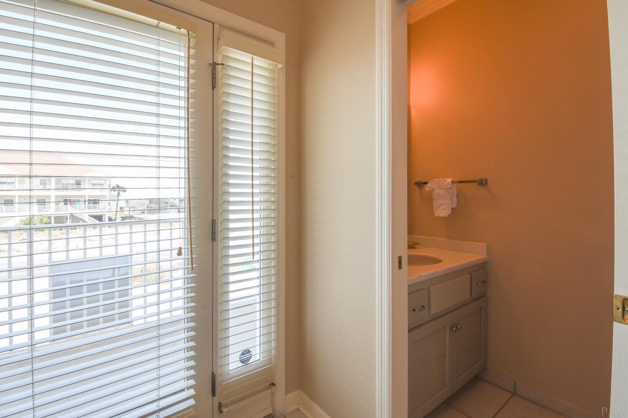 7961 Gulf Boulevard, Unit 2 Navarre Beach, FL 32566 - Photo 3 of 38