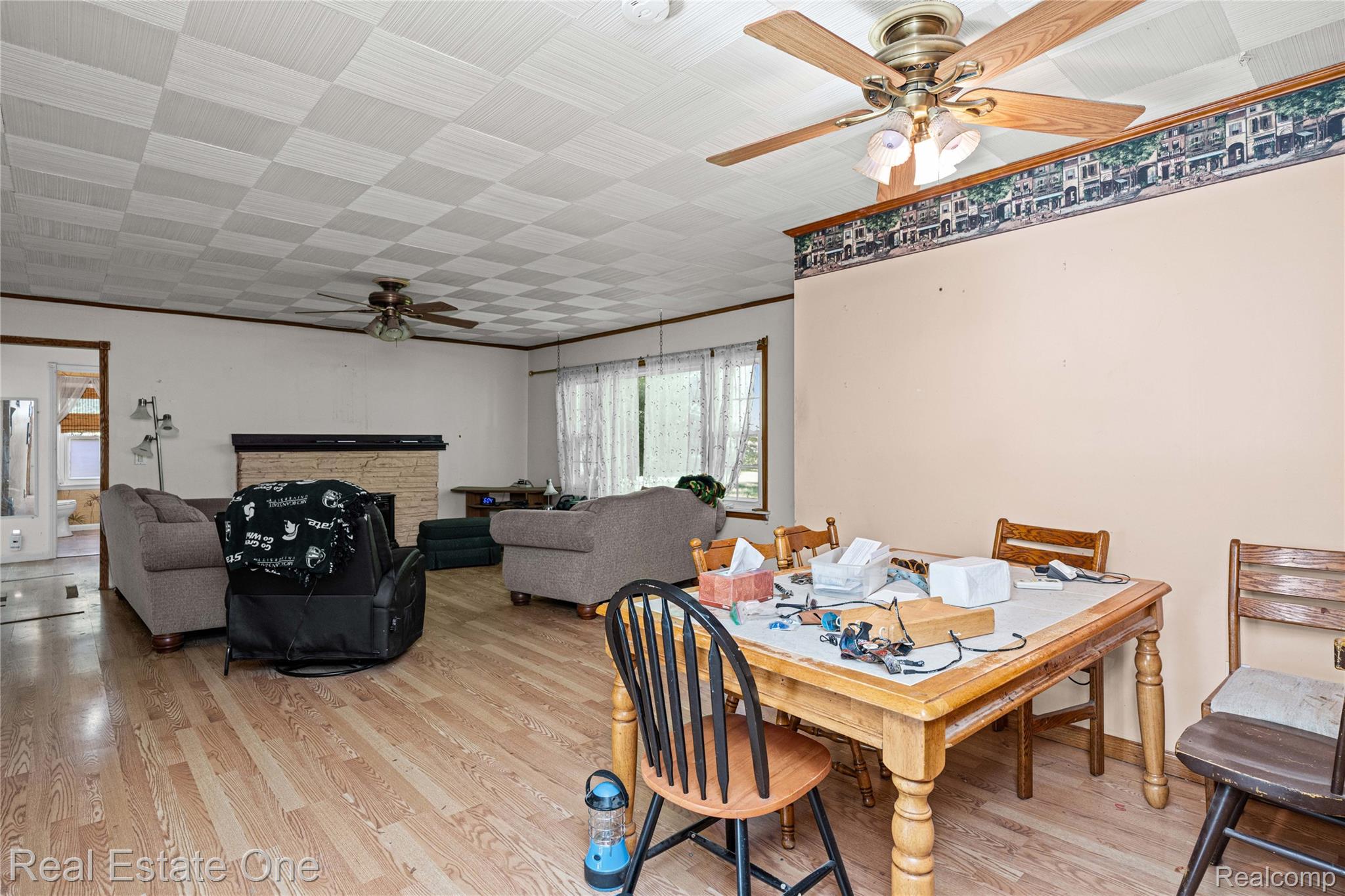 9585 North Eston Road Clarkston, MI 48348 - Photo 11 of 60 9585 N Eston - OnDemand Pix Photography (6).jpg